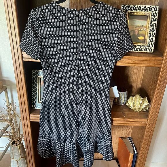 SHOSHANNA GENESEE DRESS - Picture 5 of 5